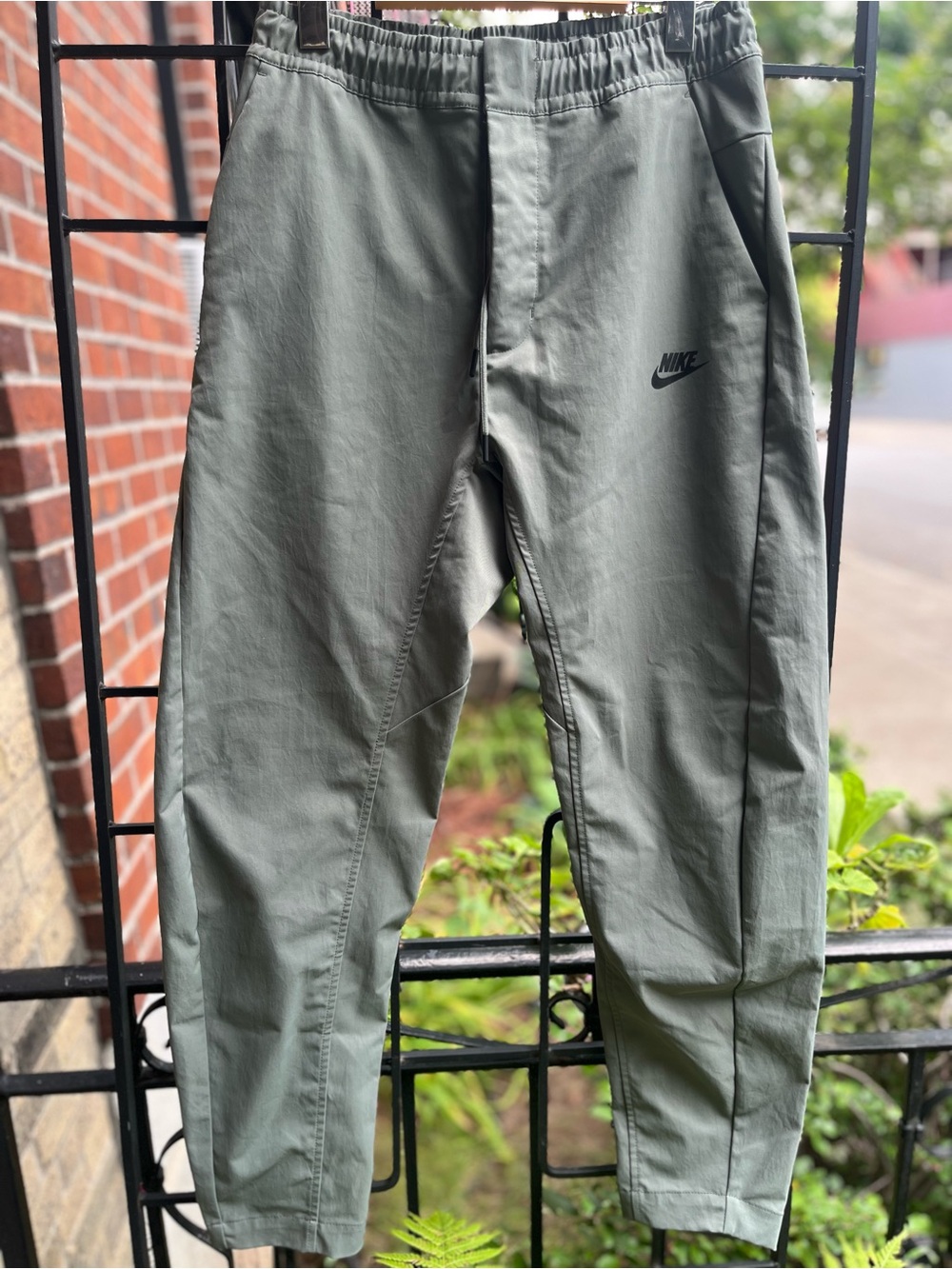 Nike Women’s Sage Green Jogger Pants